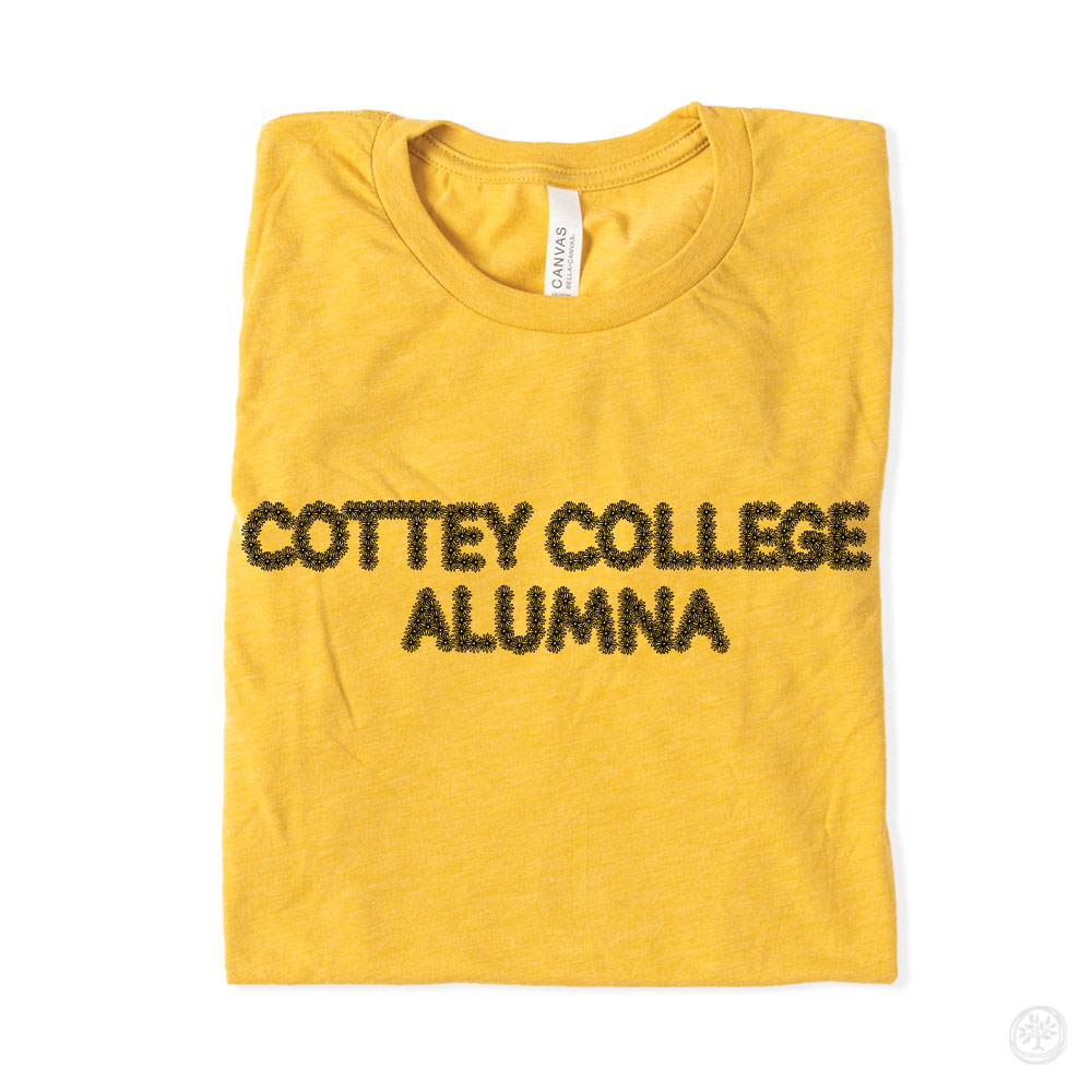 Daisy Letters Apparel